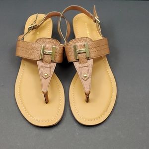 Tommy Hilfiger Tan Thong Sandal - NEW - 9.5